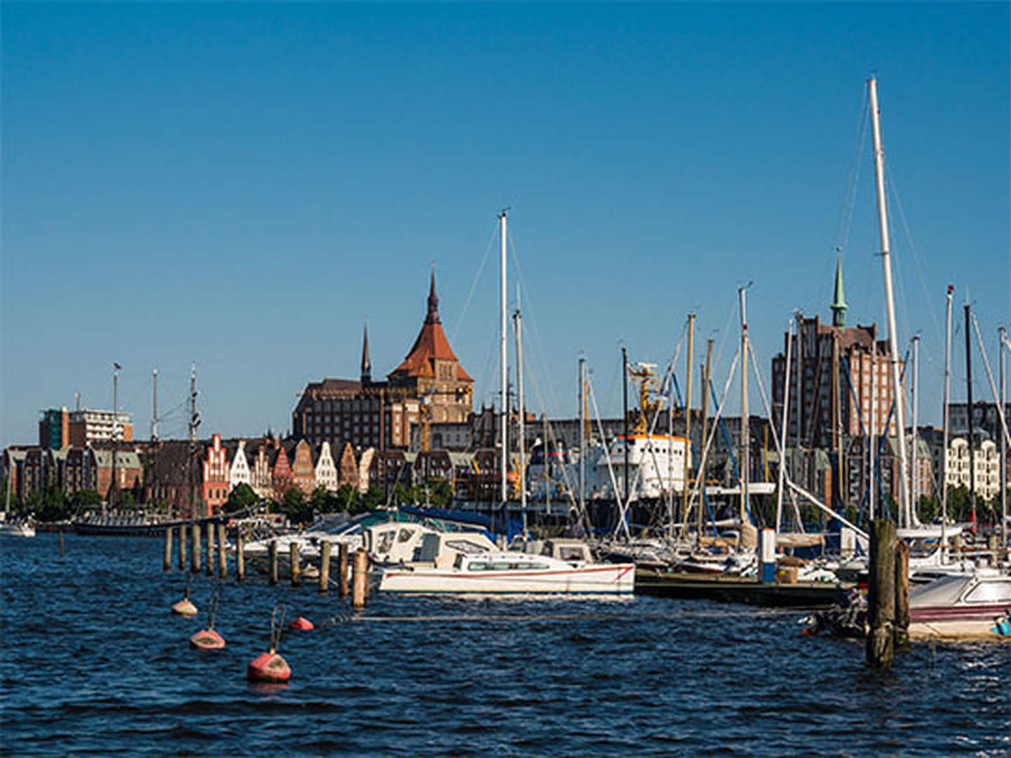 Erholsamer Kurztrip nach Rostock inkl. Abendessen