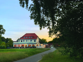 6 Tage die Metropole Hamburg erleben mit Bus und Bahn