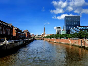 4 Tage Sightseeing & City-Shopping in Hamburg