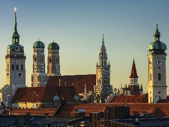 Valentinszauber mit Candle Light Dinner in München | 3 Tage