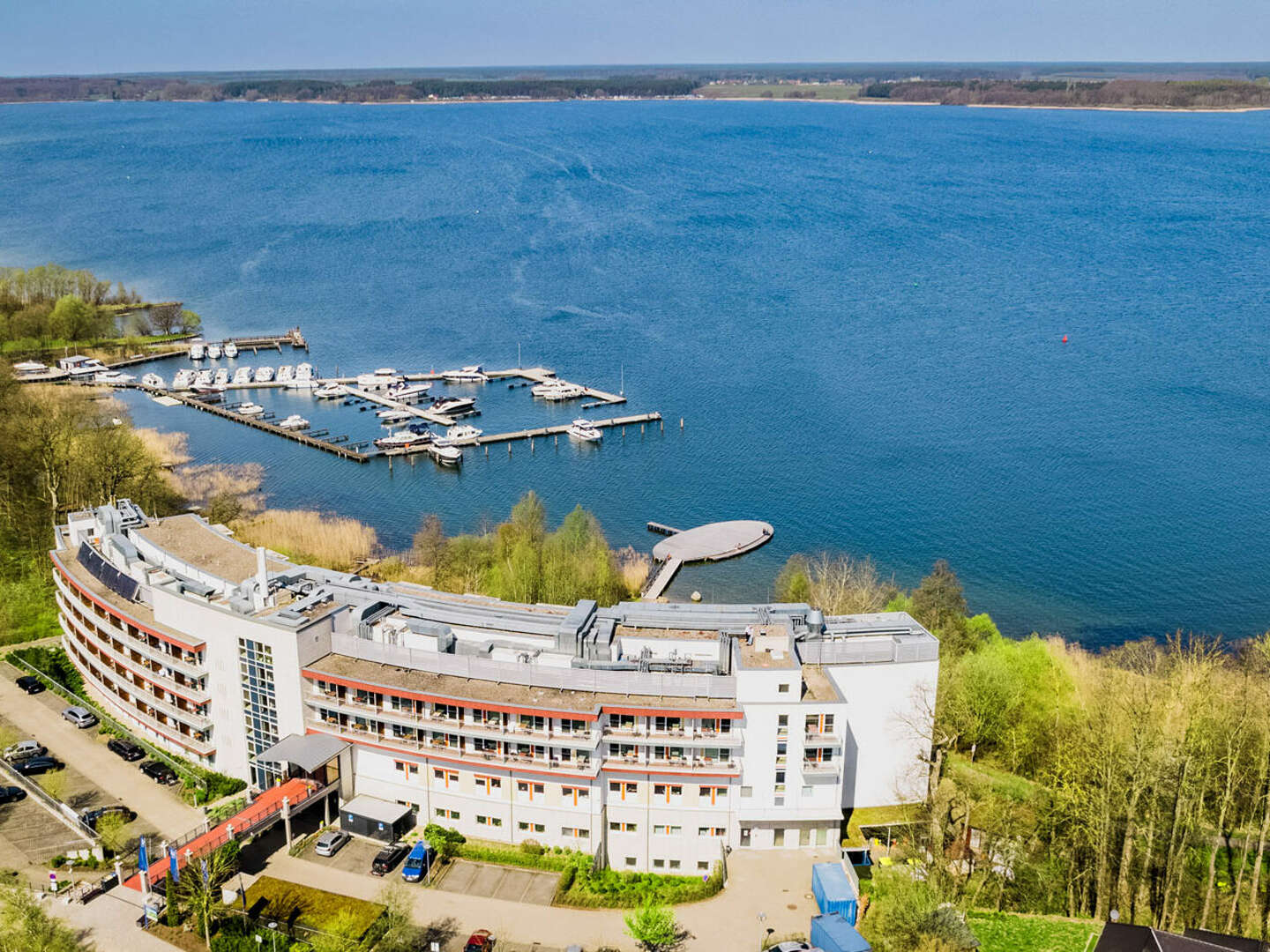 Wellness & Komfort in traumhafte Lage am Fleesensee