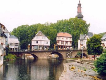 Sommer, Sonne, weißblauer Himmel … 5 Tage in der Pfalz inkl. HP