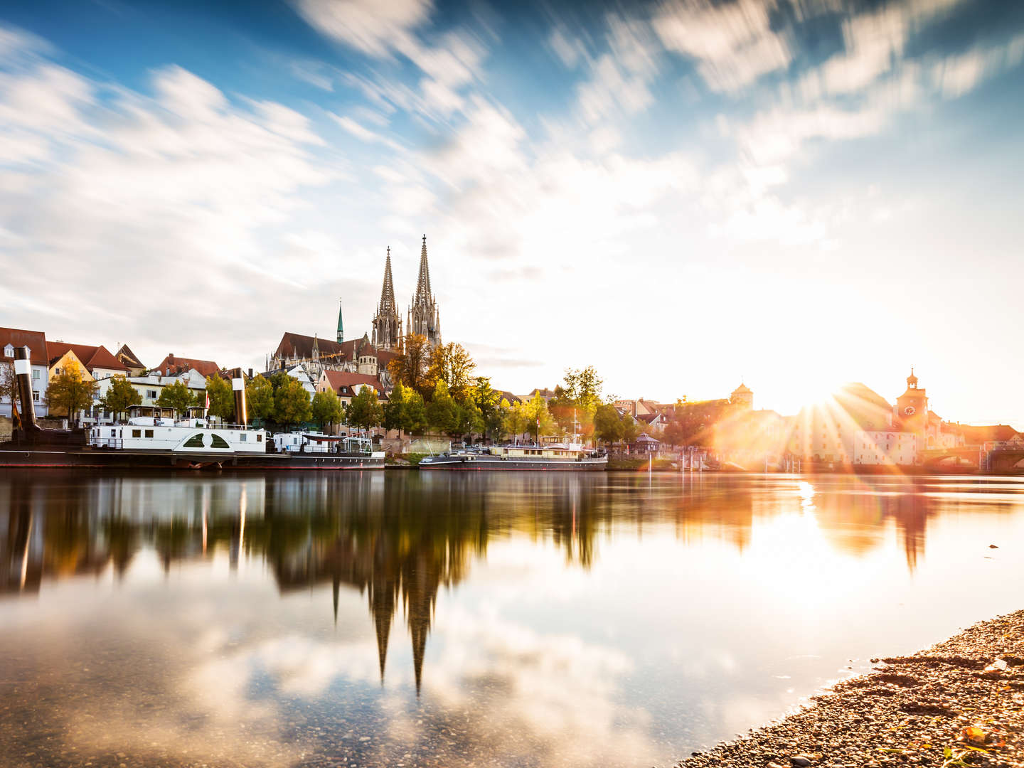 Pfingsten 3=2 Nähe Regensburg an der Donau