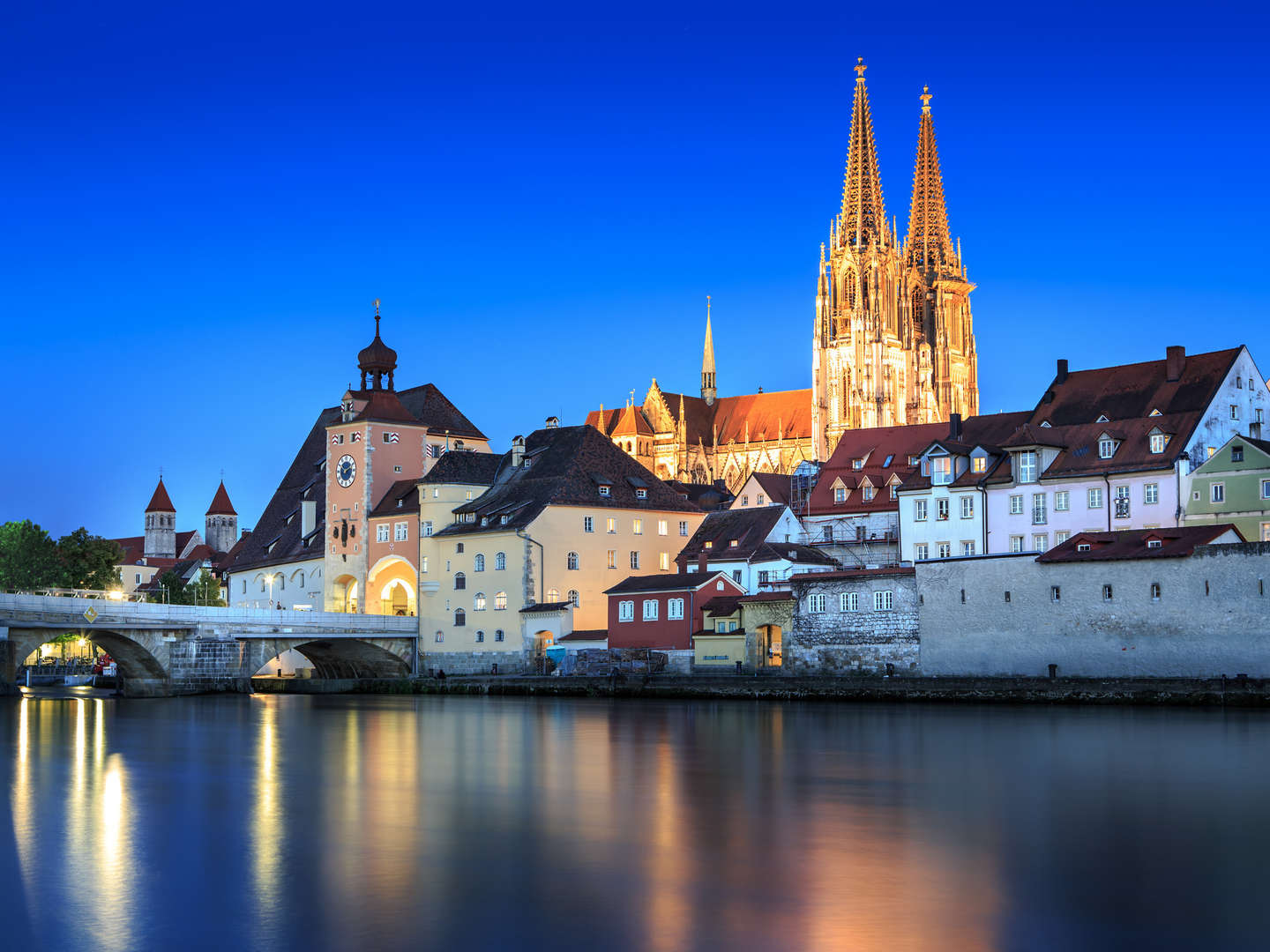 Schloss Thurn & Taxis in Regensburg inkl. Eintritt & Führung- 3 Tage