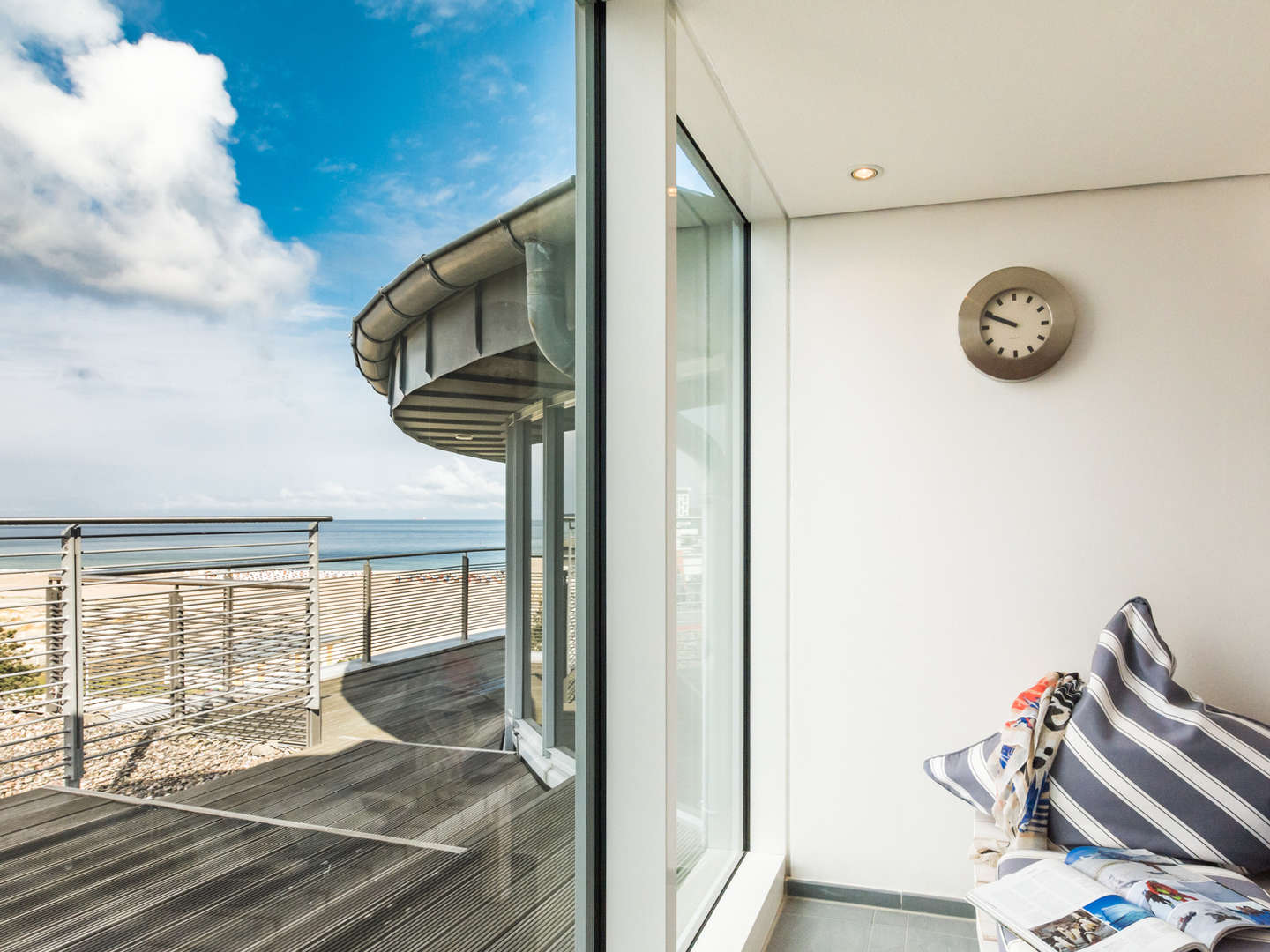 Einfach nur Warnemünde, direkt am Strand