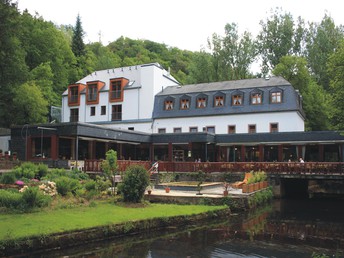 Vulkan-Wellness in der Eifel inkl. Schlemmermenü & Massage