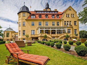 Luxus Auszeit Schloss inkl. Dinner & Champagner