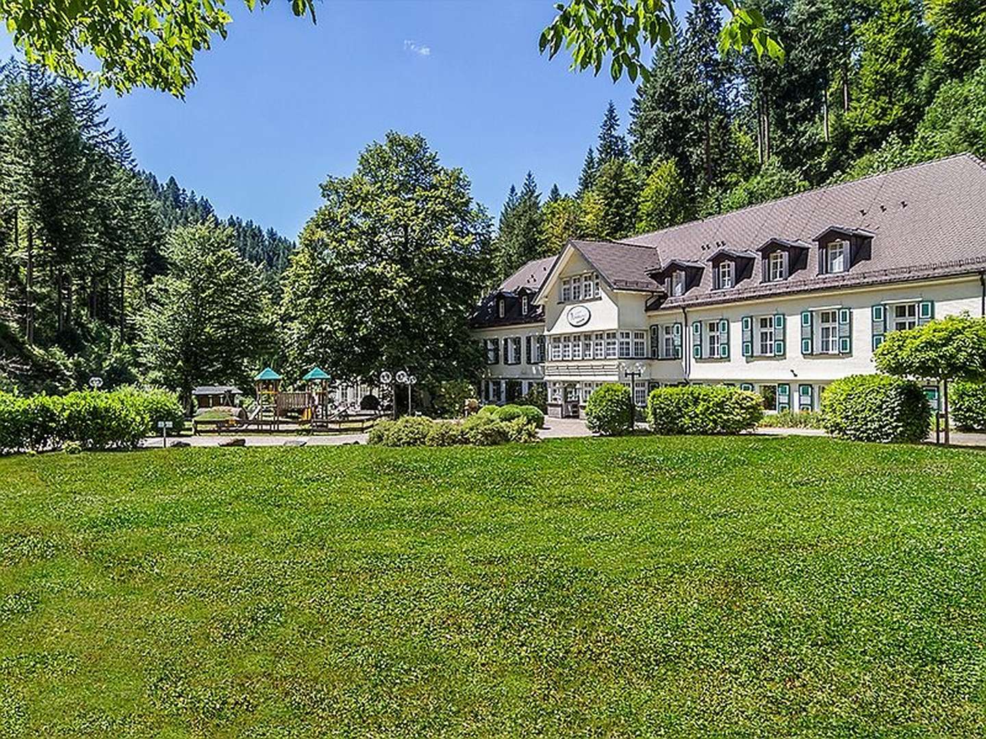 Für Ruhesuchende: Entspannen im Waldhotel Bad Sulzburg