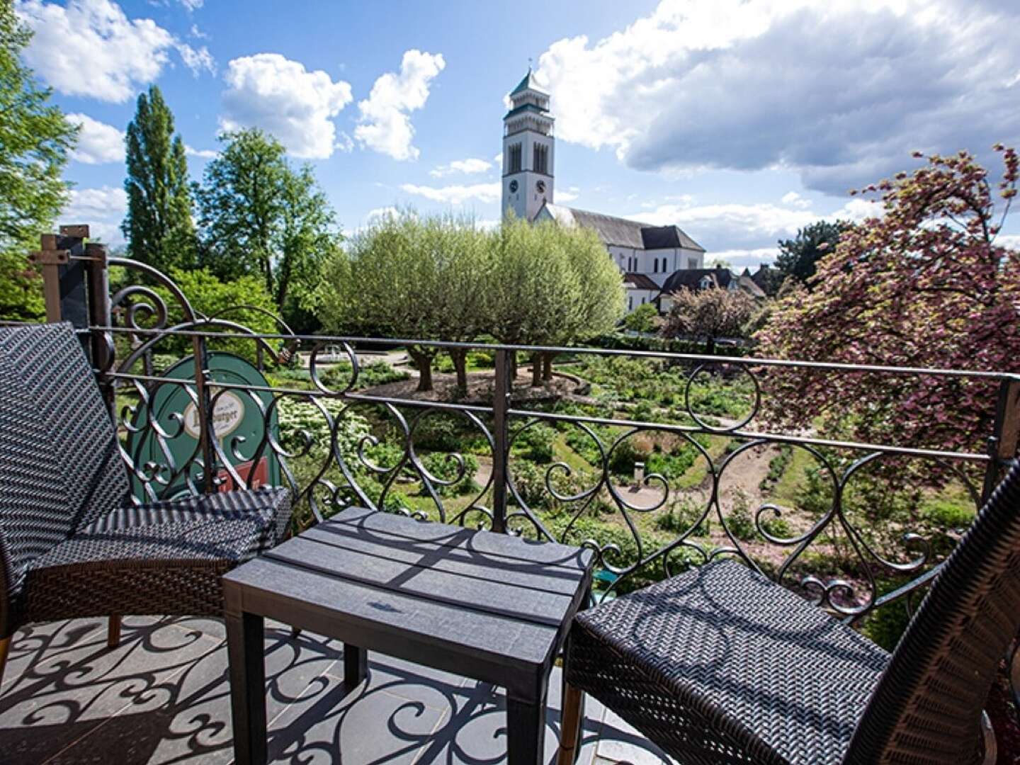 Wandern und Radeln am Rhein - Strassburg