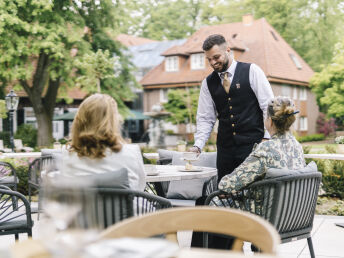 Honeymoon im Teutoburger Wald - 1 romantische Nacht inkl. 6-Gang-Schlemmermenü & Champagner