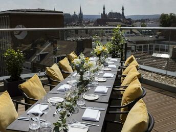 Premium-Silvester über den Dächern Aachens inkl. Gala Dinner