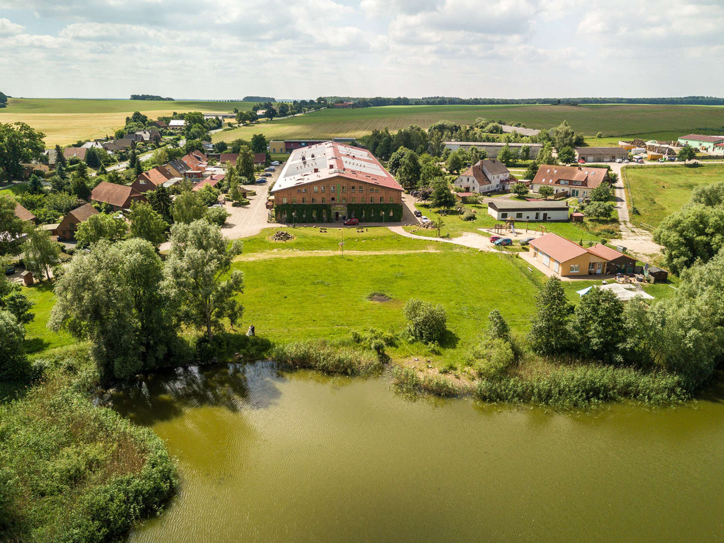 Landurlaub inkl. Bärenwald und Müritzeum 2025