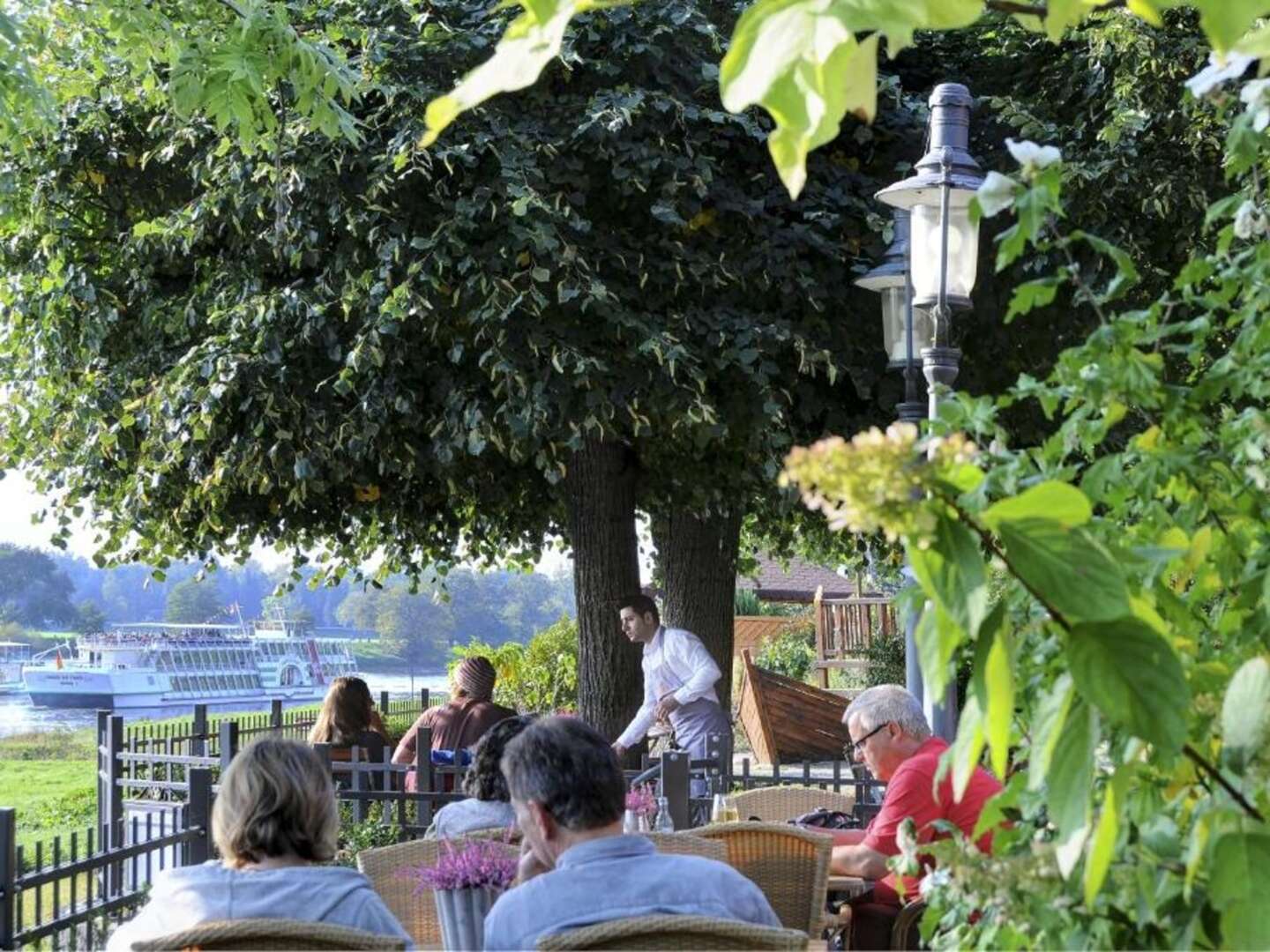 Romantik an der Elbe - 6 Tage im Hotel Elbterrasse Wachwitz - HS