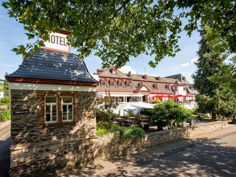 Wellness-Tage an der Mosel inkl. HP, Massage und Weinpräsent