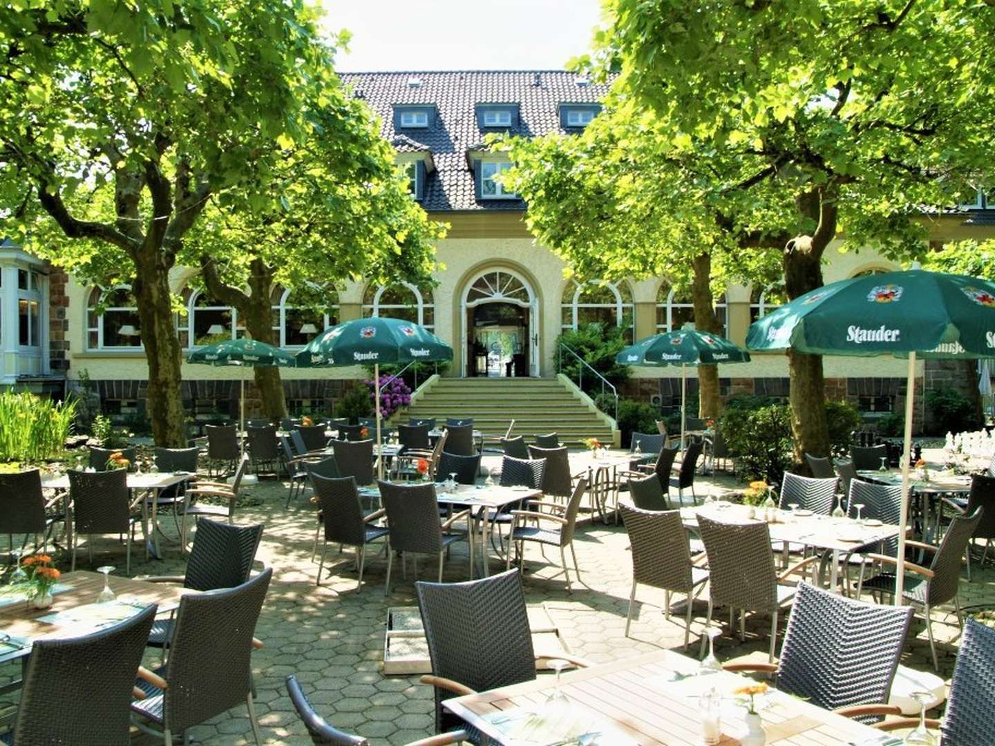 Kleine Auszeit im Waldhotel: 3 Tage im Herzen von 4 Städten