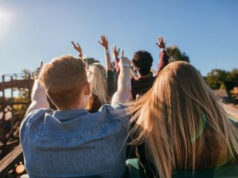 Young, wild & free in Heilbronn  inkl. Freizeitpark Tripsdrill