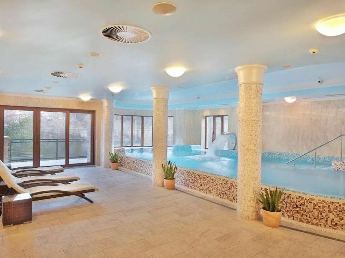 Romantik Wellnessurlaub für zwei Personen im Retro Riverside Wellness Resort | 3 Tage