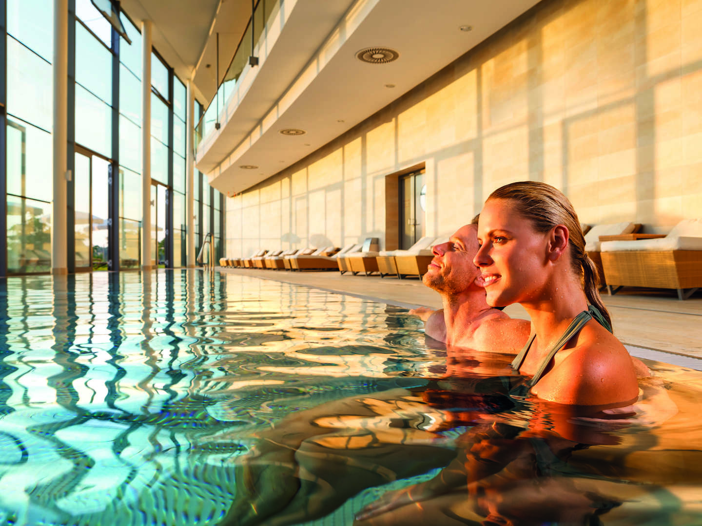 Relaxen in der Therme Laa inkl. Relax Liege & Refreshements | 2 Nächte