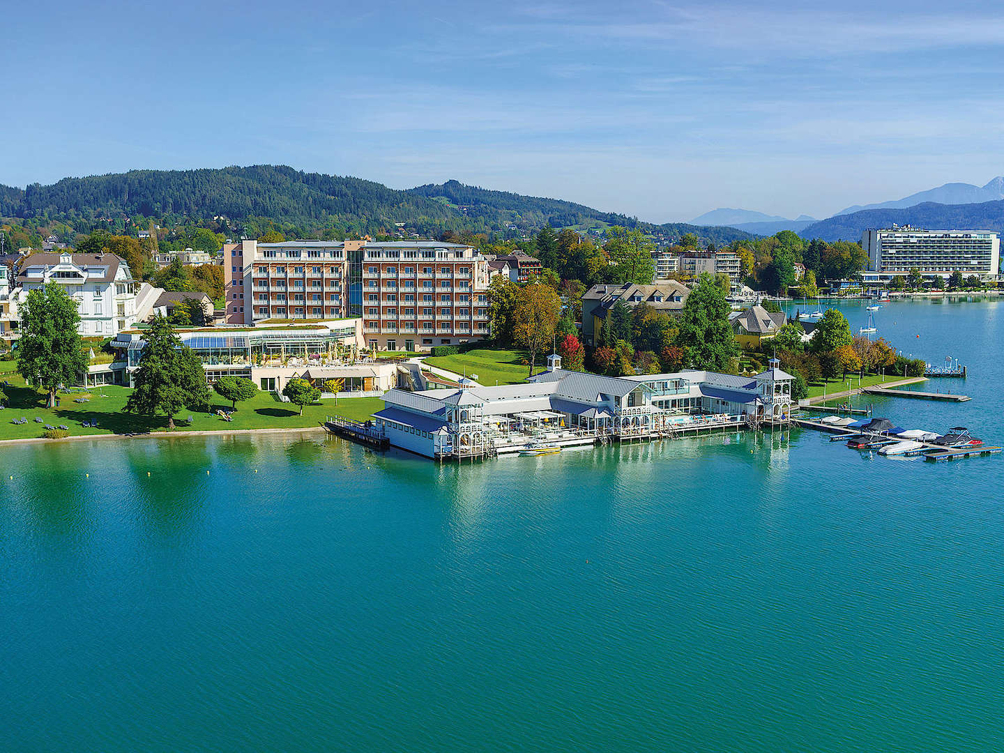 Bed & Breakfast - 1. Reihe fußfrei am Wörthersee  | 2 Nächte 