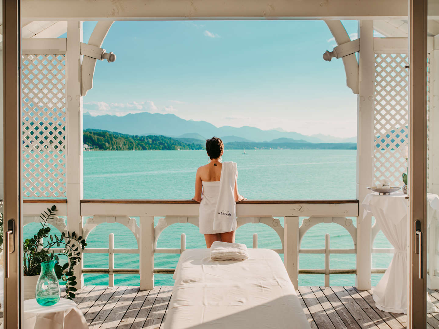 Bed & Breakfast - 1. Reihe fußfrei am Wörthersee  | 2 Nächte 