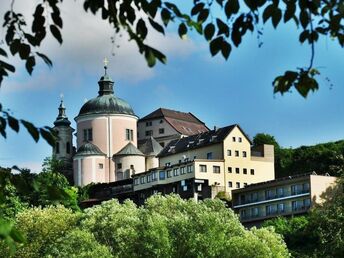 Relax Deluxe in Steyr - Entspannen mit Therme & Massage I 2 Nächte