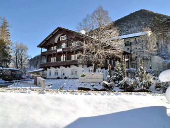 Romantic Dreams - in den Wiener Alpen inkl. süßem Betthupferl & Kuschelfrühstück | 2 Nächte