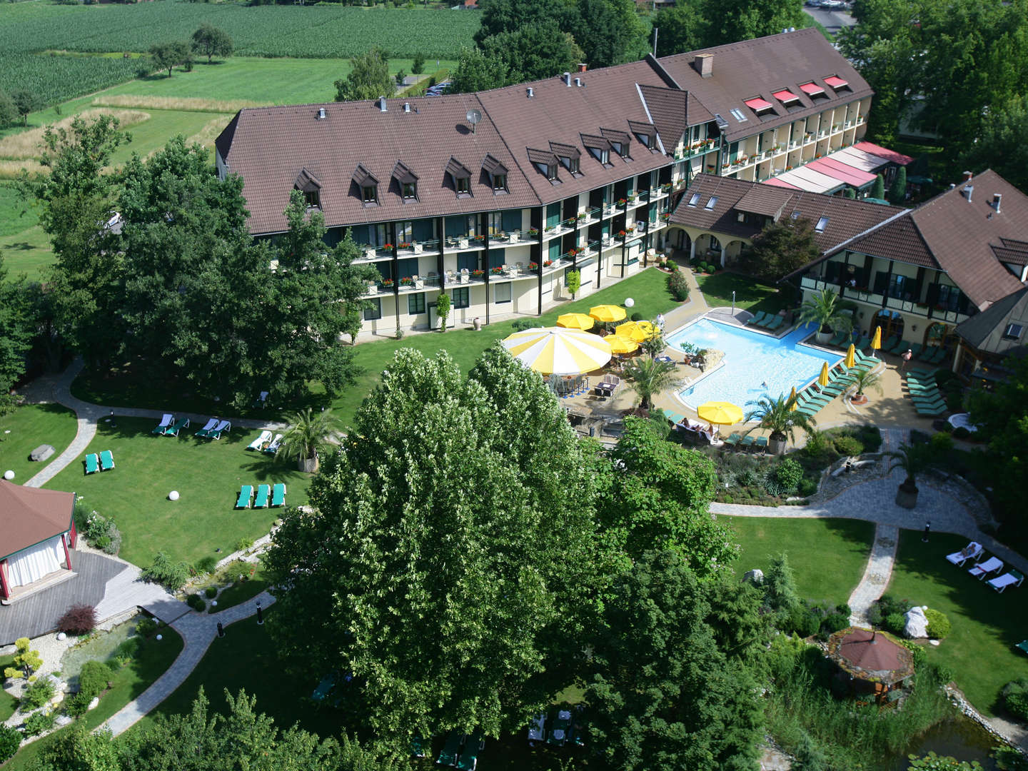 Herbstzeit im Superior  Hotel im Park  inkl. Vitalbehandlung | 3 Nächte