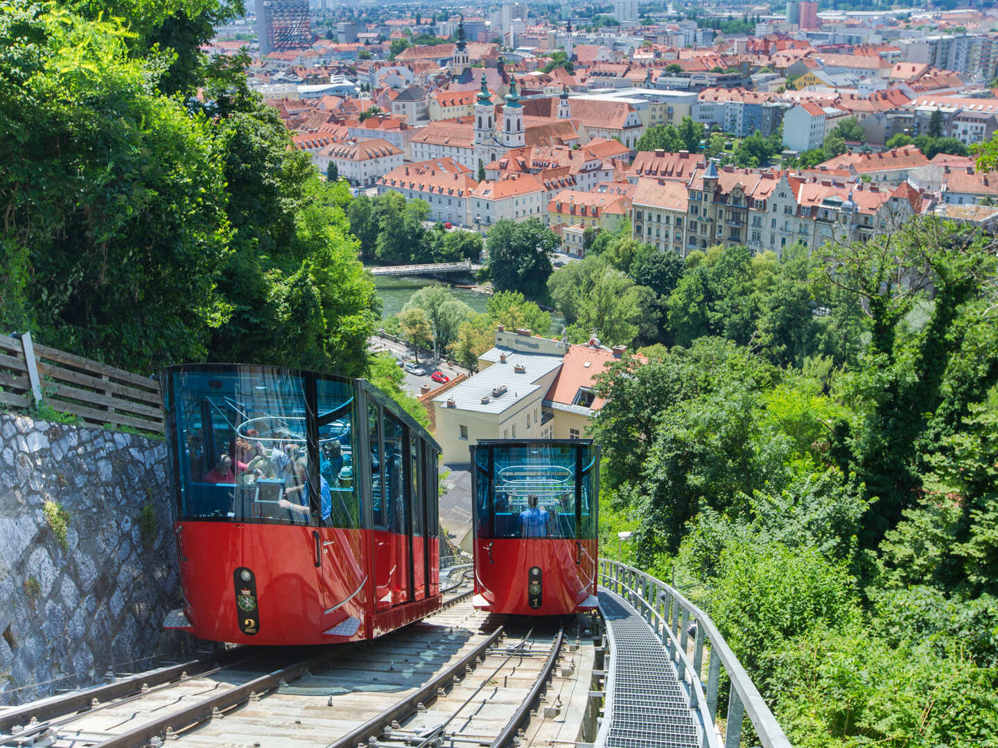 Kurzer Städtetrip nach Graz inkl. Ticket für Schlossbergbahn & Lift | 1 Nacht