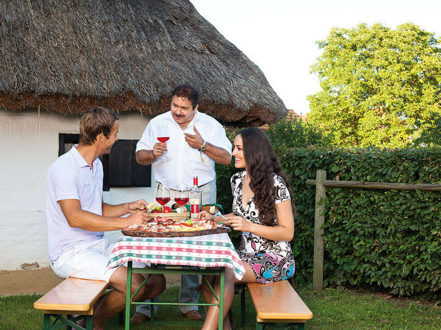 Urlaub in der Heimat des Uhudlers | 4 Nächte inkl. Vorteilswelt Burgenland Card