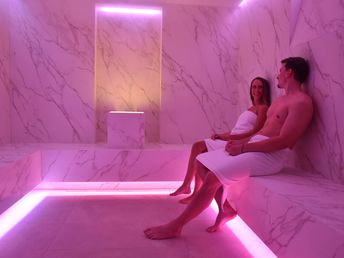 Vier Jahreszeiten im Schlosspark inkl. Adults Only Wellness & Spa | 2 Nächte