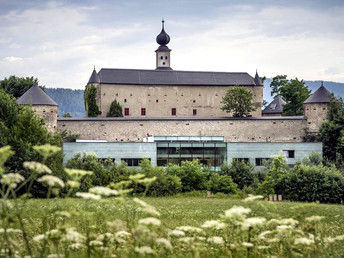 Komfort & Luxus im architektonischen Meisterwerk | 3 Tage Kurzurlaub inkl. Thermeneintritt