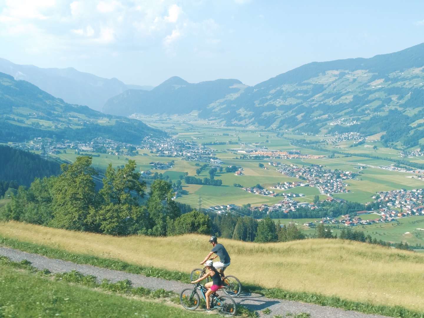 Freundinnentage im 4*S Hotel im Zillertal mit süßer & prickelnder Überraschung