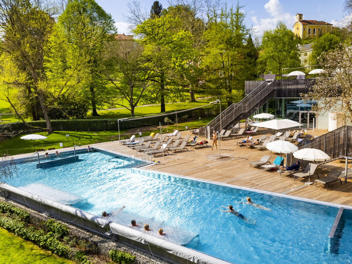 Der Jahreswechsel in Bad Gleichenberg | 4 Nächte inkl. Silvesterprogramm in der Therme der Ruhe