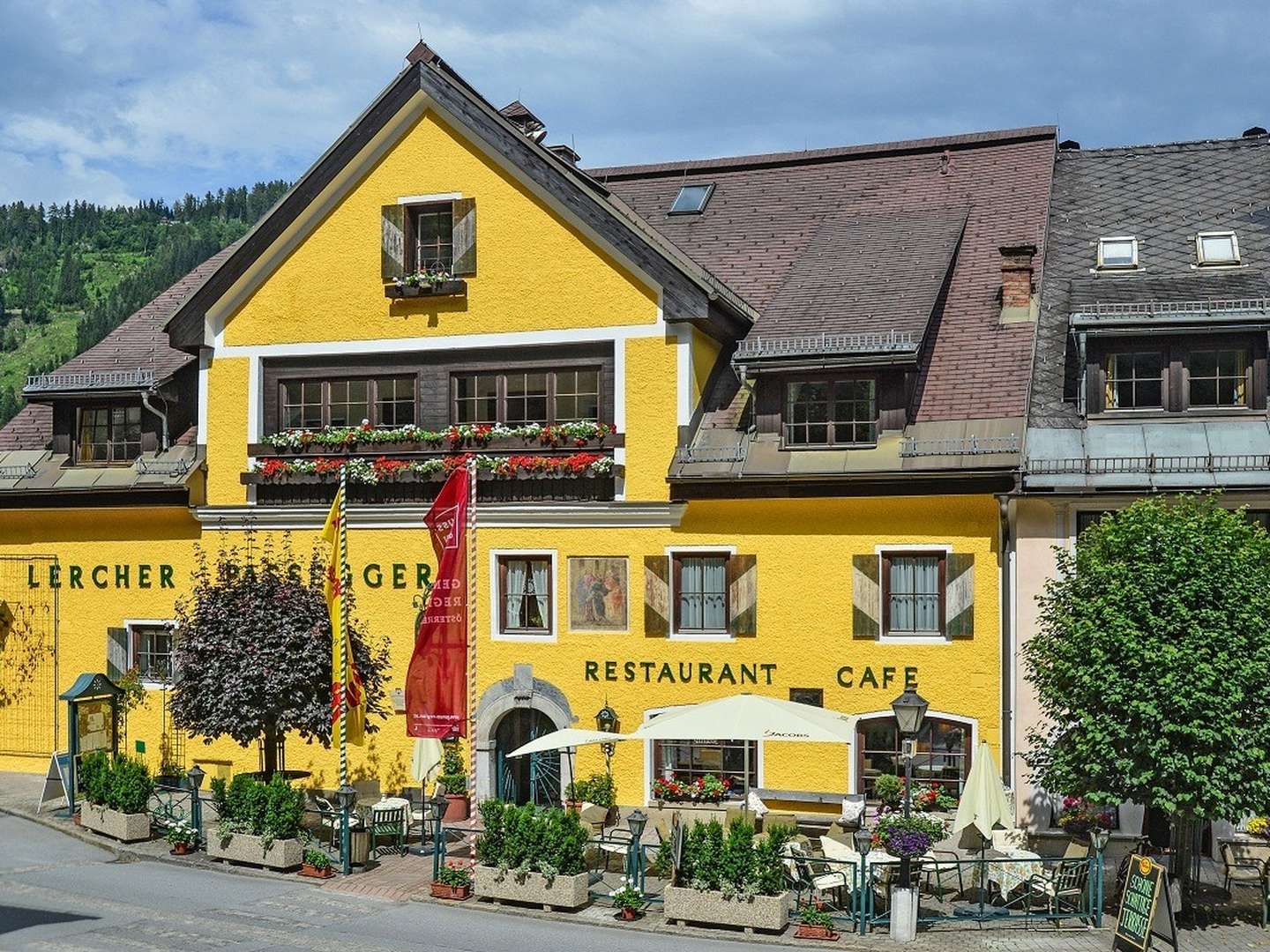 Mädelsurlaub in der Region Murau inkl. 4-Gang-Menü, Prosecco & Massage | 2 Nächte