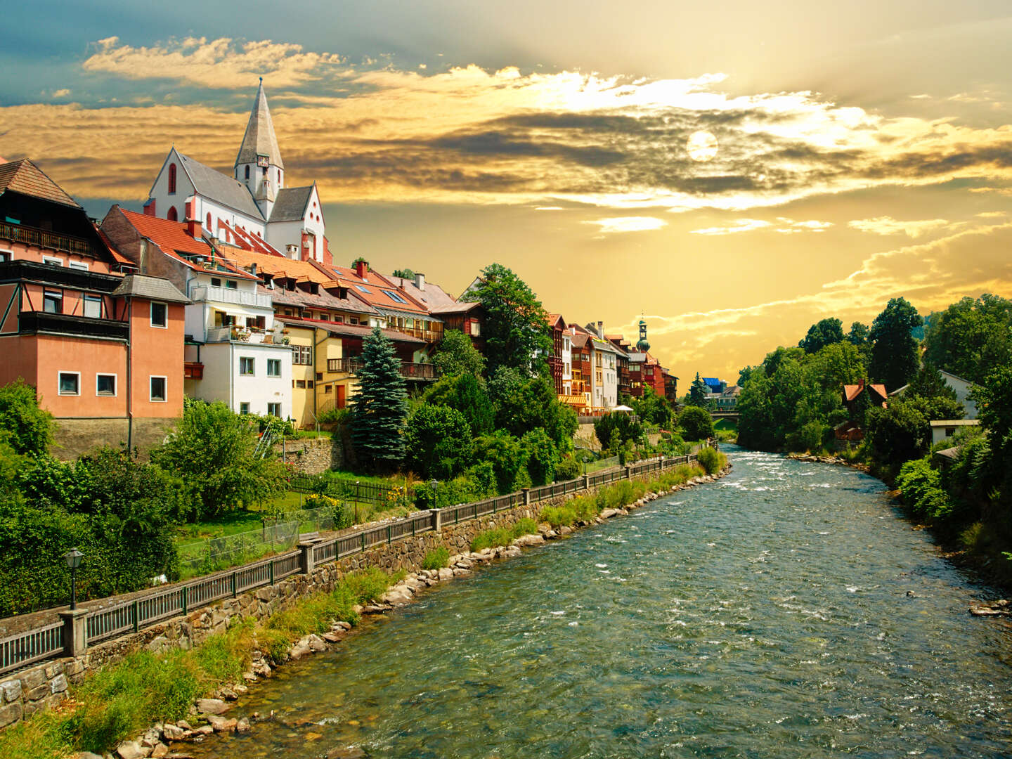 Mädelsurlaub in der Region Murau inkl. 4-Gang-Menü, Prosecco & Massage | 2 Nächte