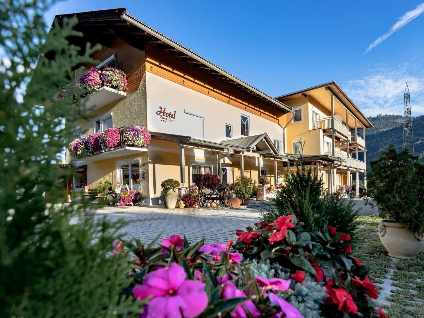 Mit dem Motorrad durch Kärnten - Urlaub am Fuße des Nassfeldpasses | 4 Nächte