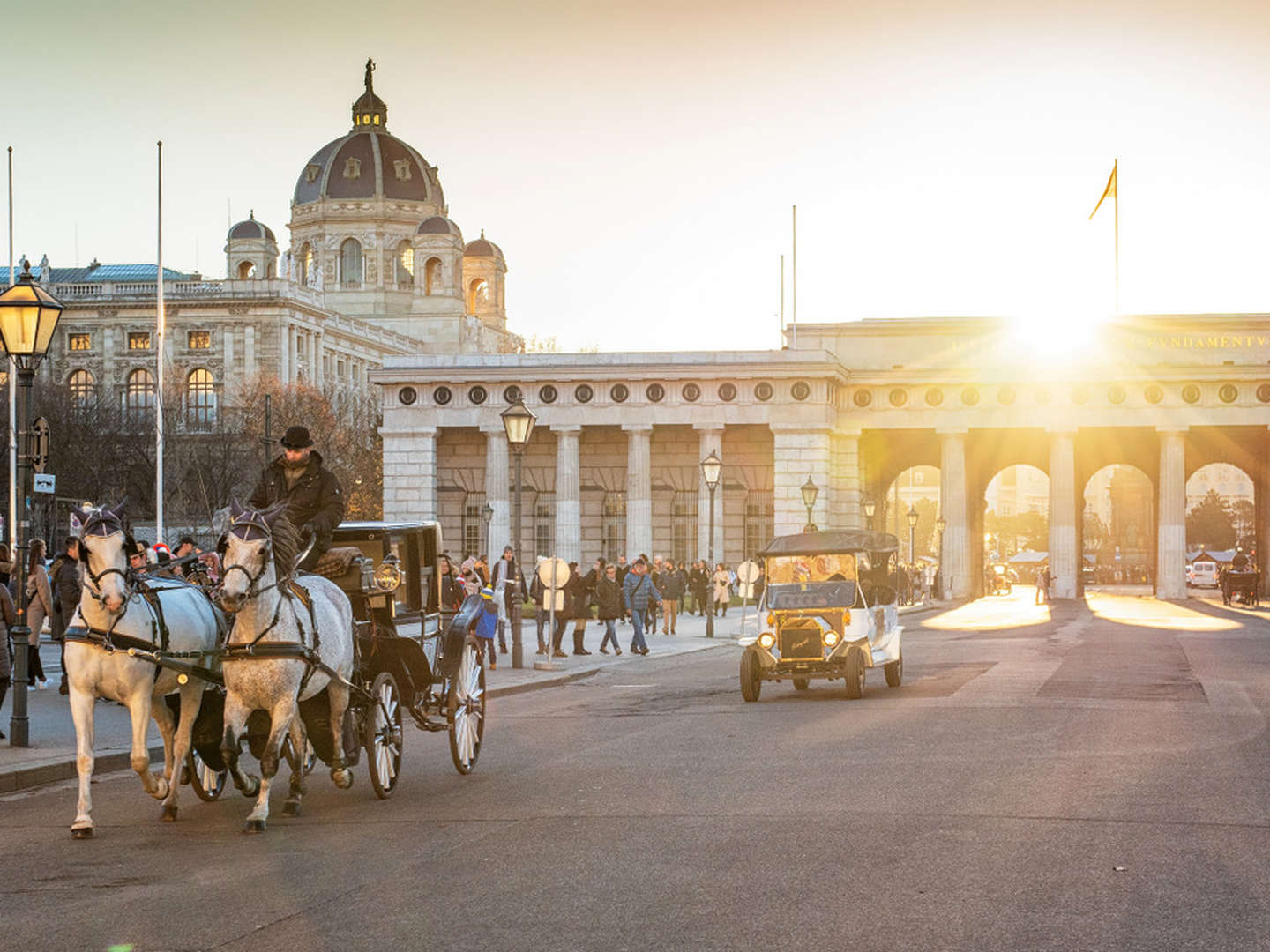 Ausfliegen & aufblühen - Städtetrip in Wien inkl. Öffiticket | 5 Nächte