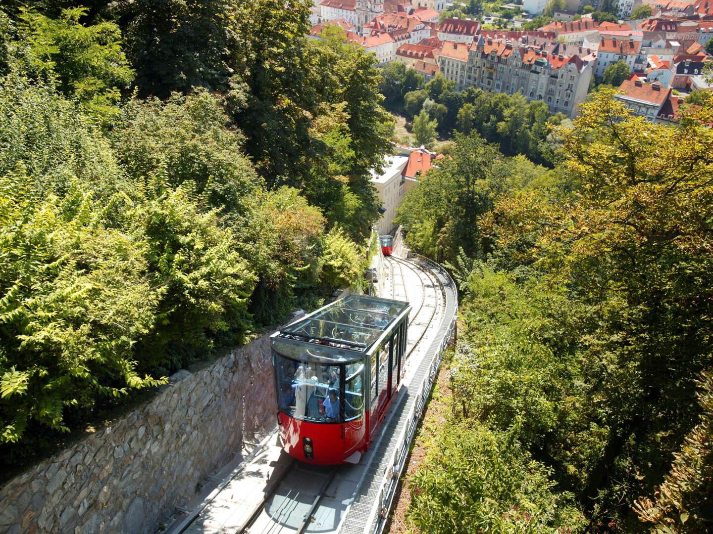 Himmelsfahrt über Graz: Schlossbergbahn-Panorama-Erlebnis