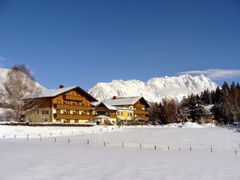 Waldbaden in der steirischen Region Schladming-Dachstein inkl. Themenmenü & Sommercard | 4 Nächte