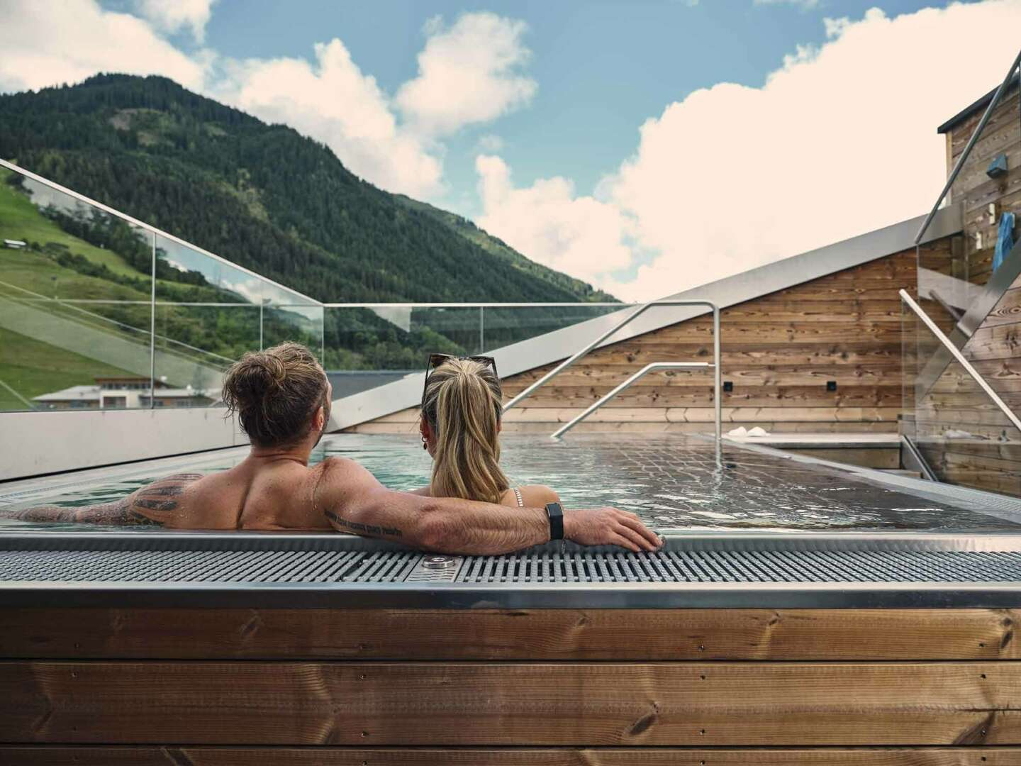 Sommerurlaub in Saalbach Hinterglemm mit Rooftop-Relax-Area | 2 Nächte