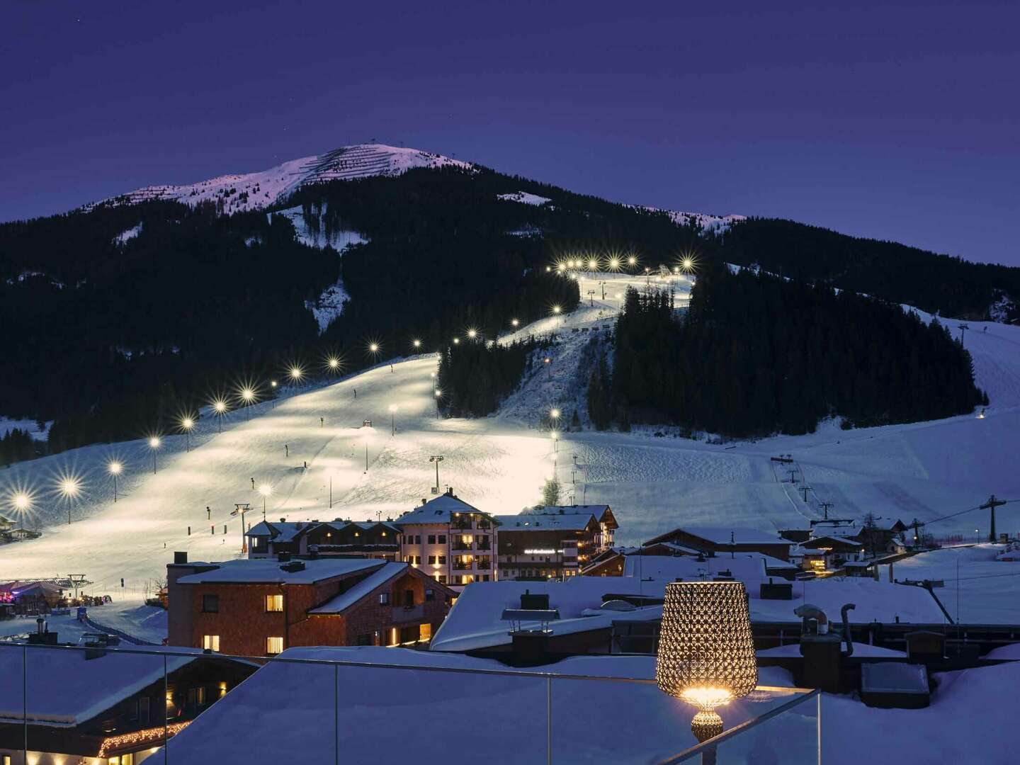 Sommerurlaub in Saalbach Hinterglemm mit Rooftop-Relax-Area | 5 Nächte