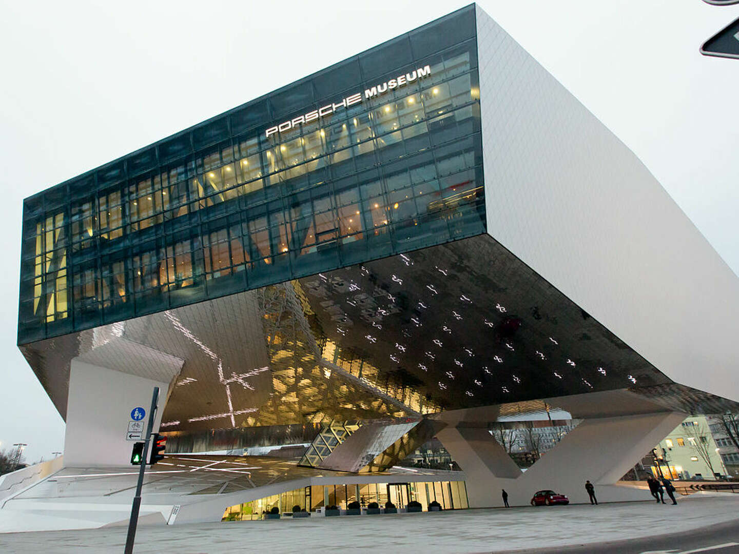 Stuttgart-Trip für Autoliebhaber: 6 Tage Porsche Museum