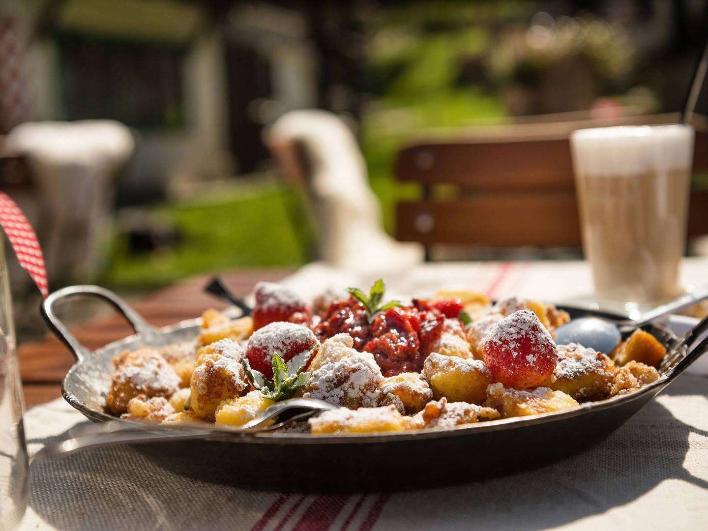 Genussurlaub im Gasteinertal - Hüttengaudi mit Spanferkel & Kaiserschmarrn | 5 Nächte