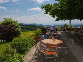 Höchste(n) Auszeit mit Blick auf Bodensee & Alpen genießen - 4 Tage