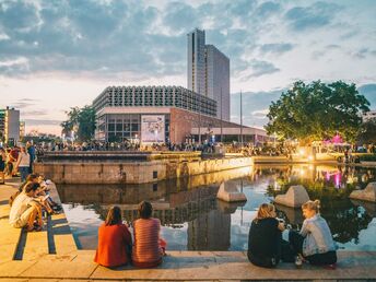 Der frühe Vogel-Kulturhauptstadt 2025 entdecken