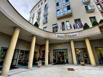 Wellness Kleopatra im St. Joseph Royal mit Halbpension & Massage in Karlsbad |4 Nächte   