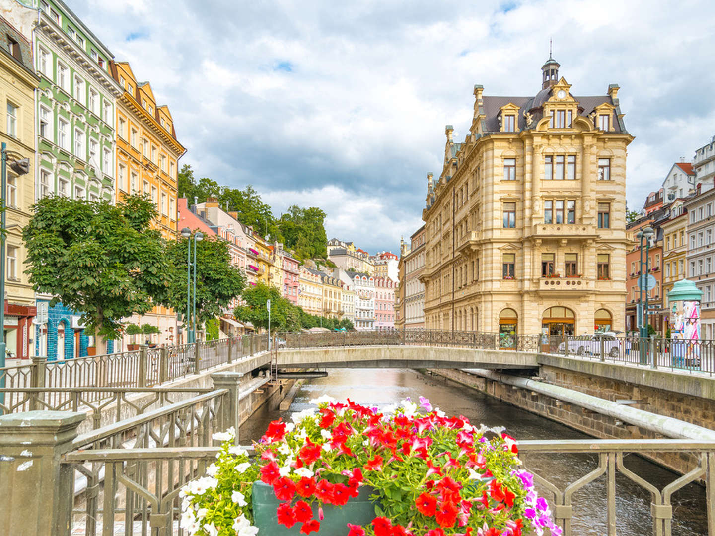 Wellness EXTRA im St. Joseph Royal mit Halbpension & Massage in Karlsbad | 3 Nächte 