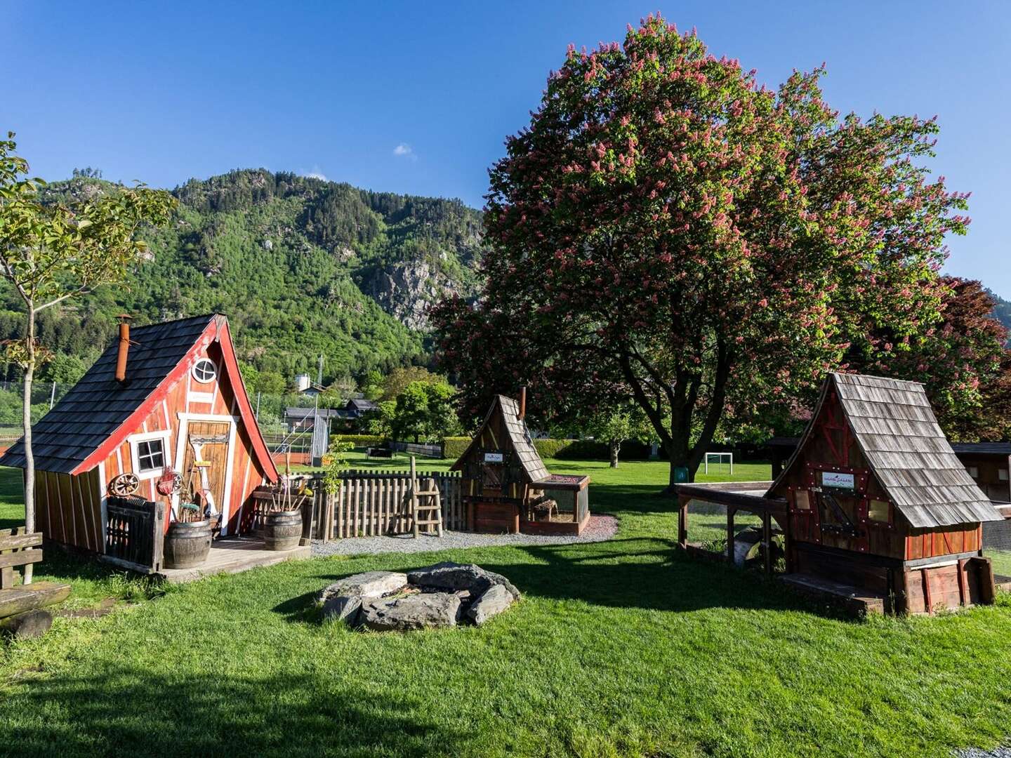 Familienurlaub am Millstätter See - Badespaß, Streichelzoo & Kinderbetreuung | 3 Nächte