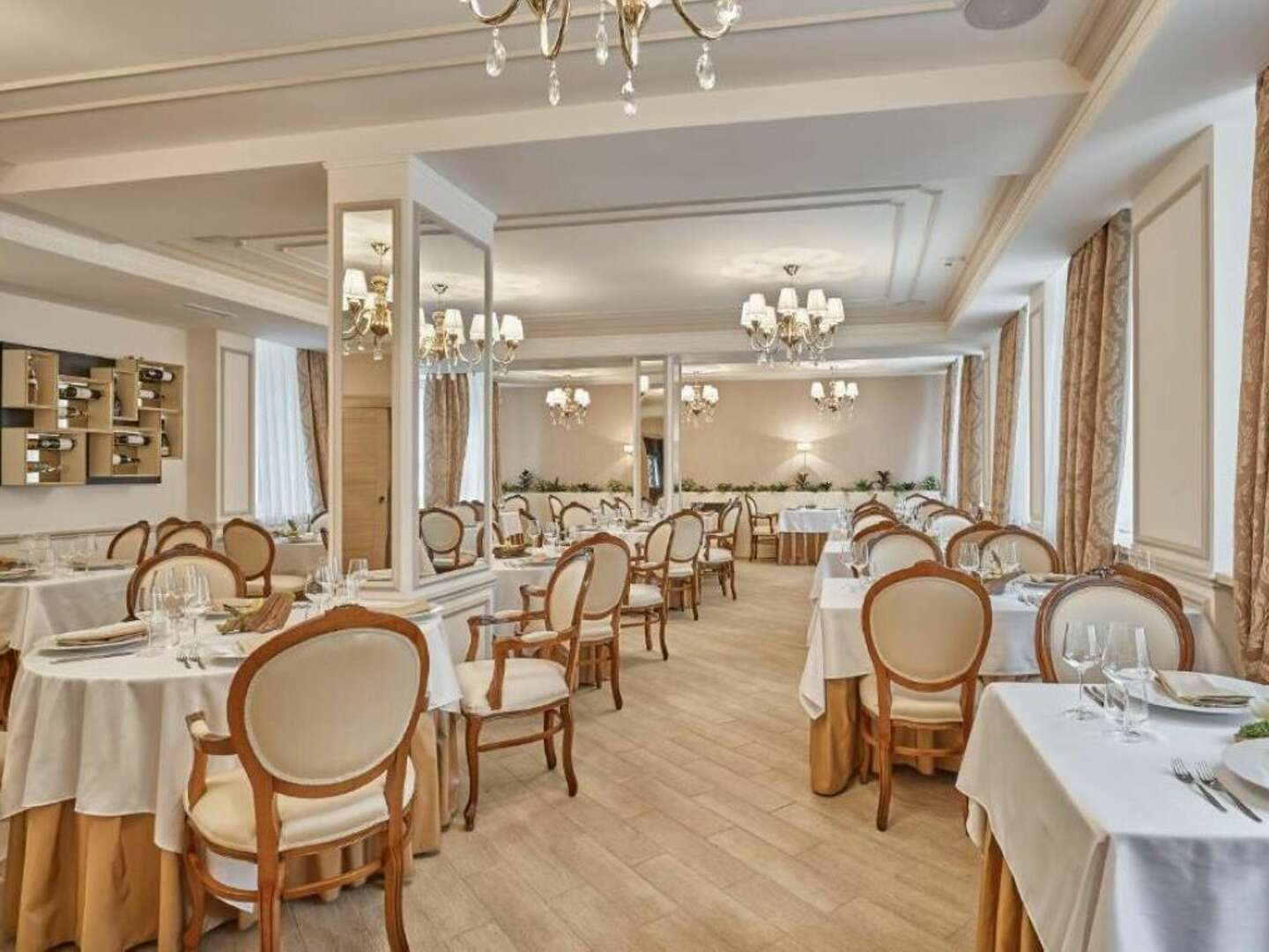 Luxuriöser Aufenthalt im Waldhotel Honour and Grace mit Halbpension - 4 Nächte							 