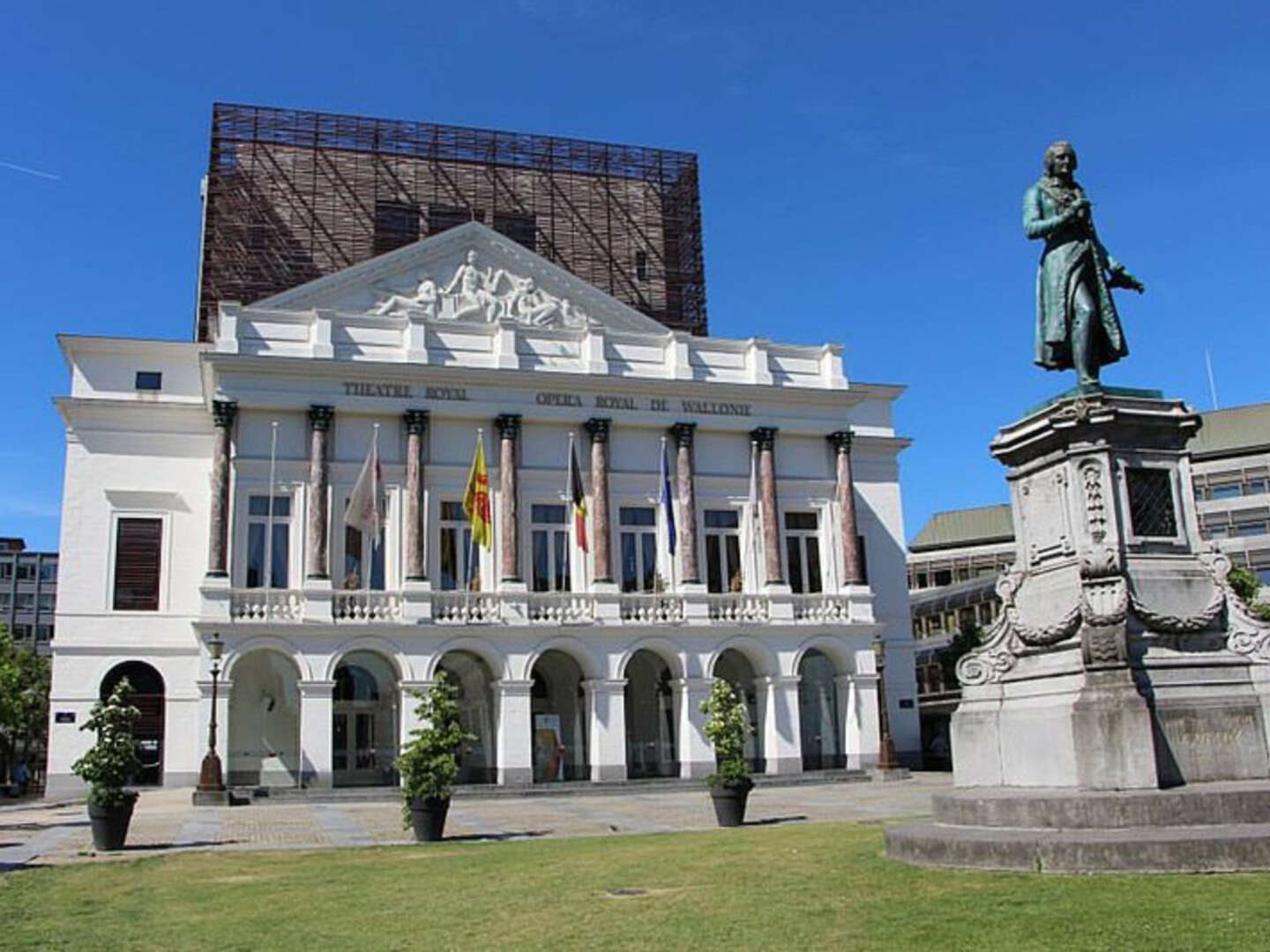 Städtetrip nach Liège 3 Nächte | Beste Ausgangslage für Entdeckungstouren | gegenüber Centre Opéra